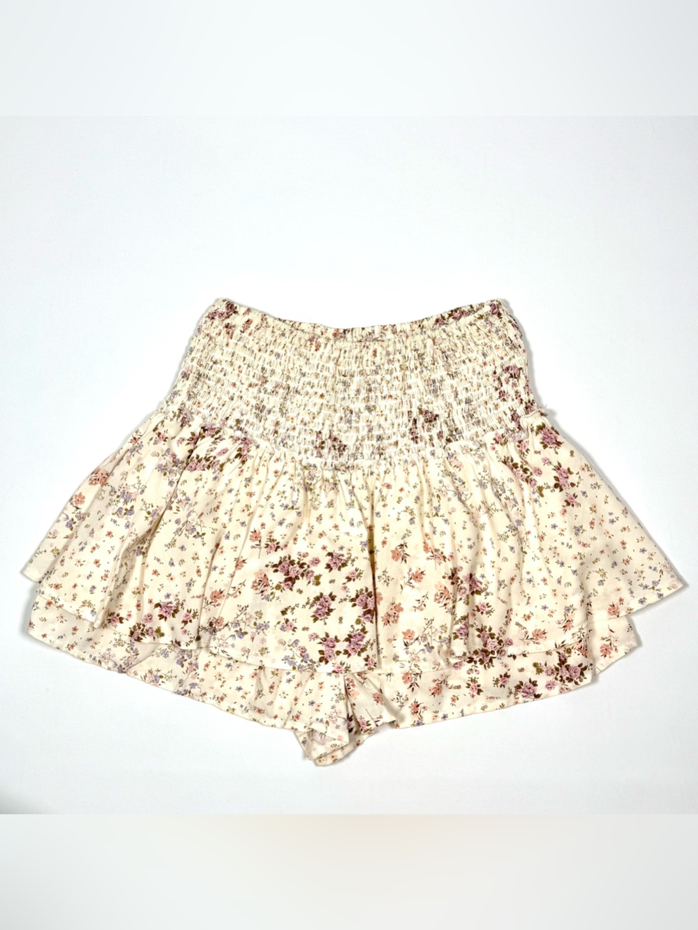 Social Scene Floral Tiered Ruffle Skort Smocked Waist Cottagecore Cream Pink M